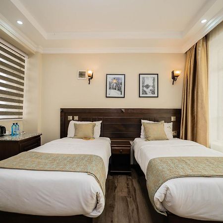 Hemak Suites Hotel Nairobi Bagian luar foto