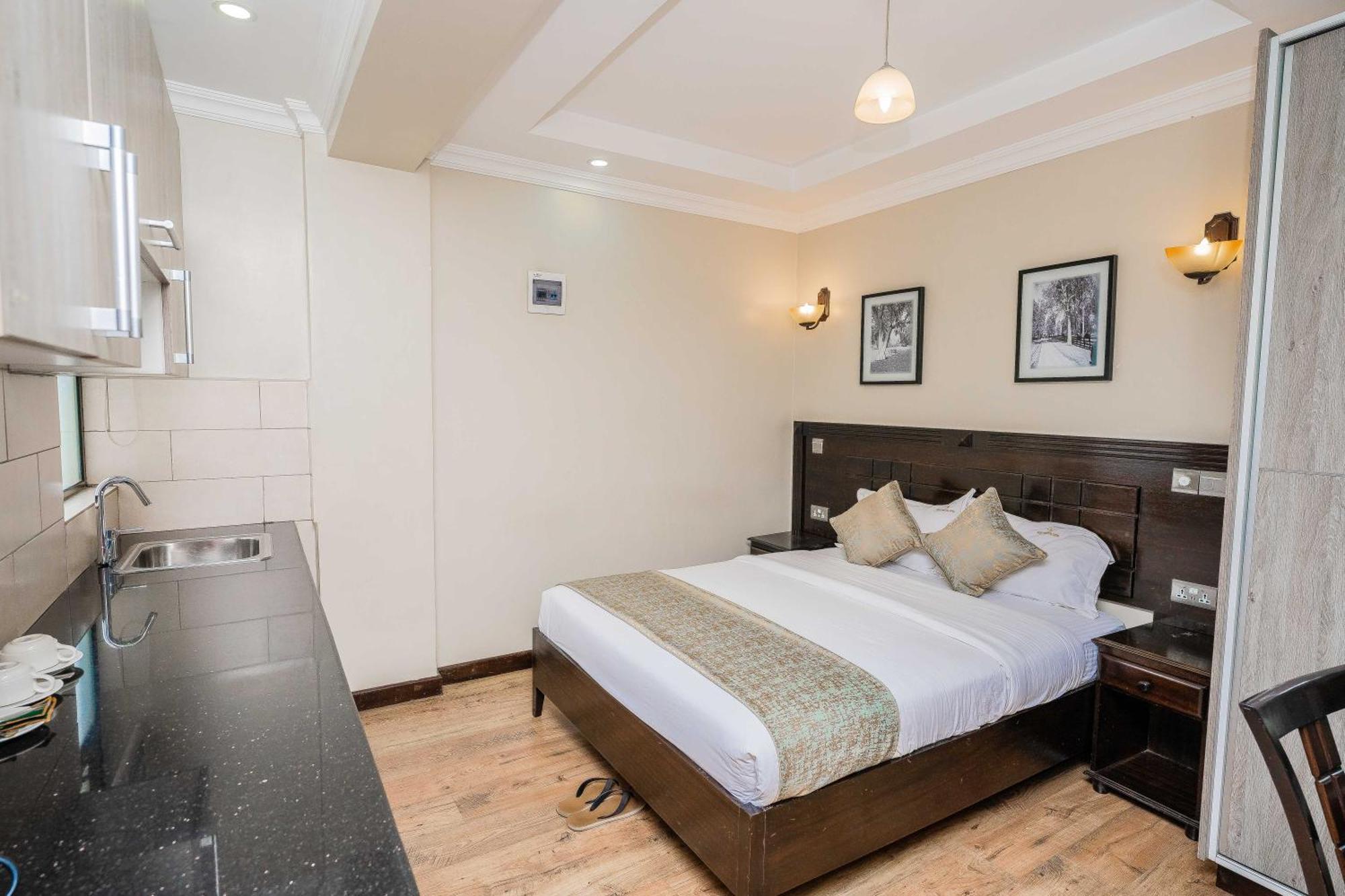 Hemak Suites Hotel Nairobi Bagian luar foto