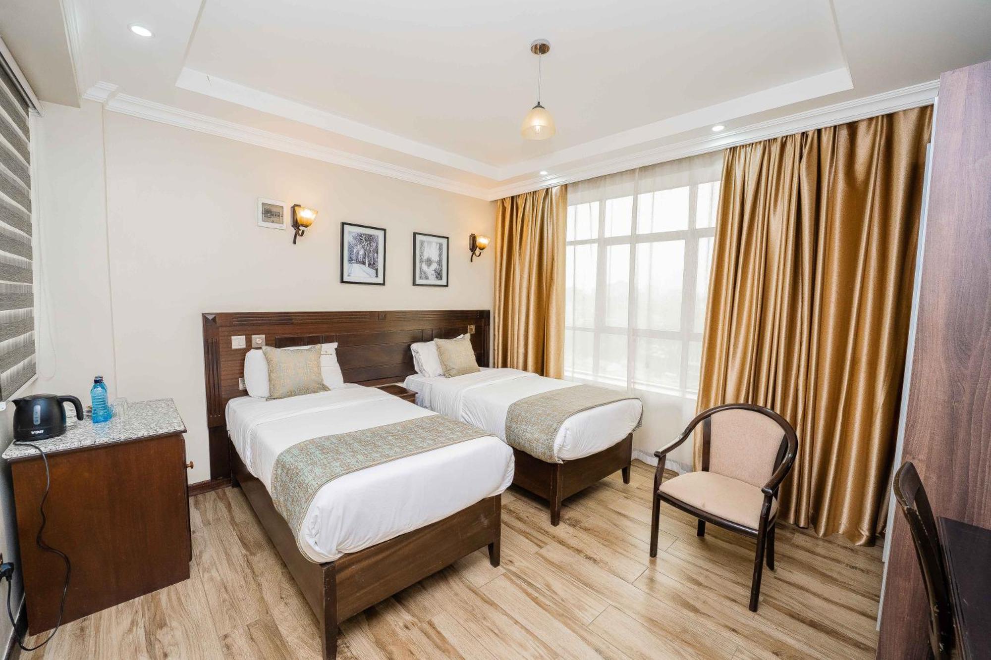 Hemak Suites Hotel Nairobi Bagian luar foto