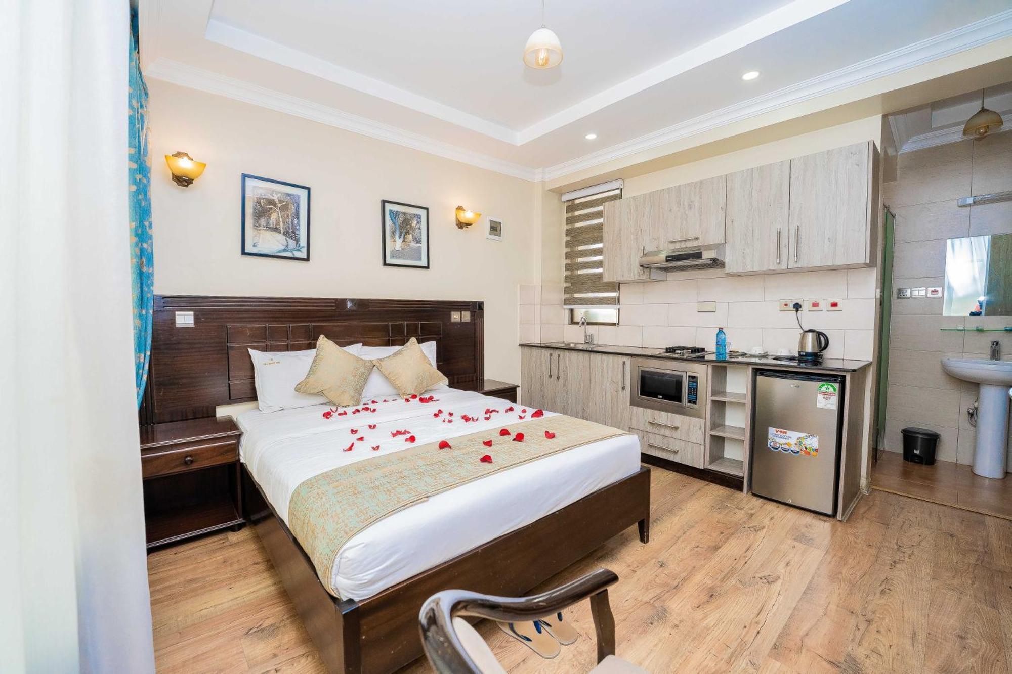 Hemak Suites Hotel Nairobi Bagian luar foto