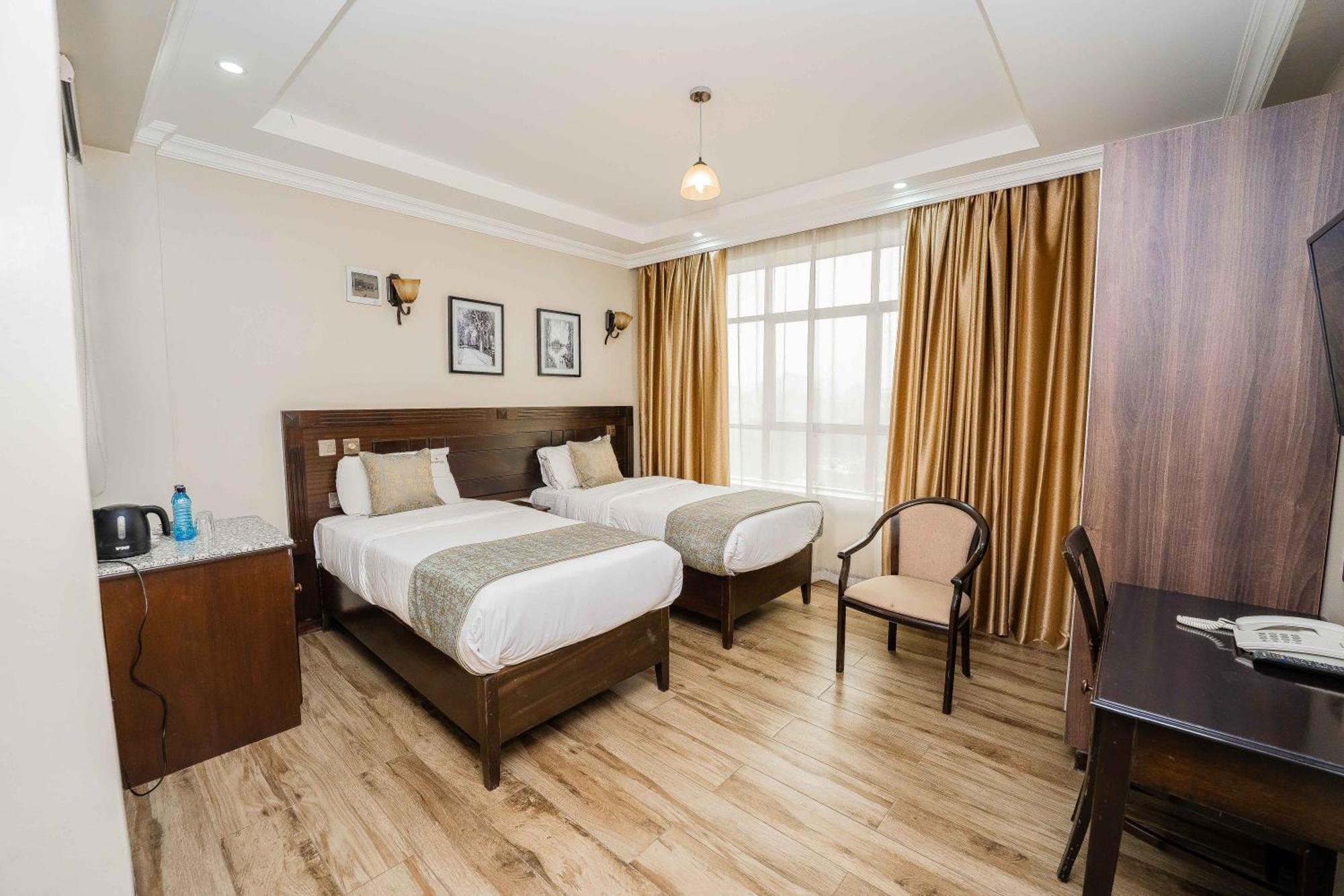 Hemak Suites Hotel Nairobi Bagian luar foto