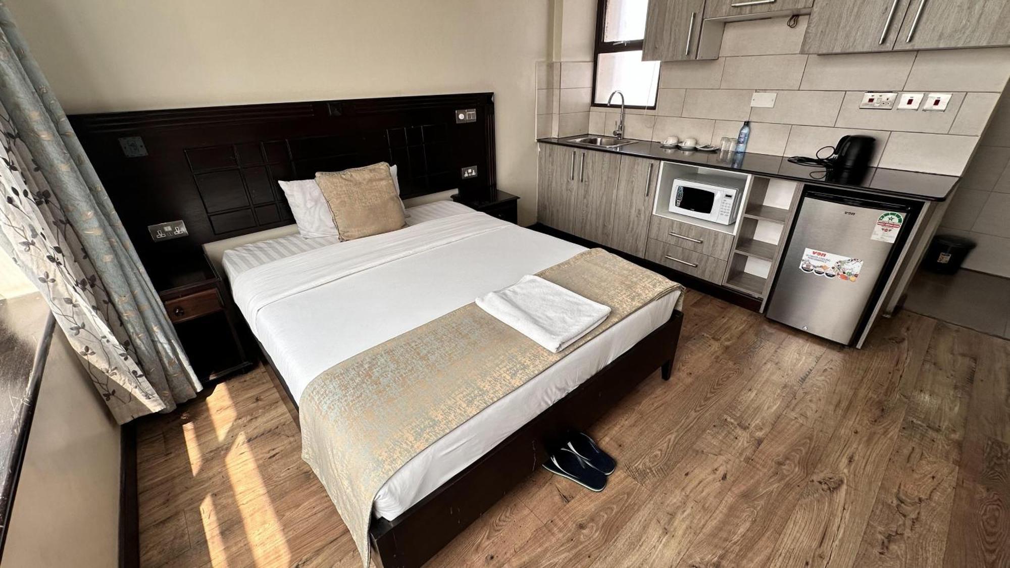 Hemak Suites Hotel Nairobi Bagian luar foto